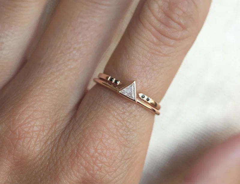 Triangle Cut 0.2 Carat Dainty Diamond Gold Ring vy 5