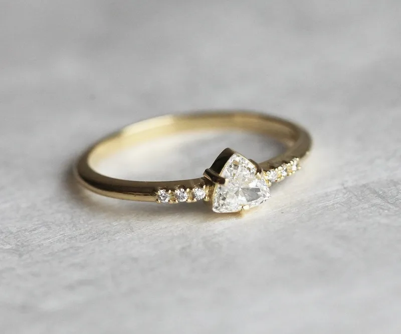 Trillion Diamond Ring, Solitaire Engagement Ring vy 5