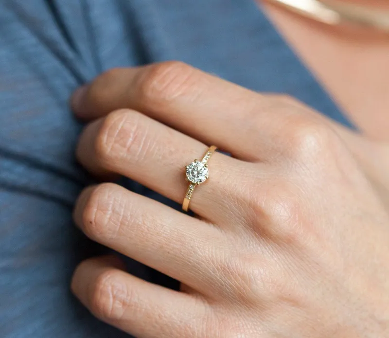 Uma Diamond Ring vy 4