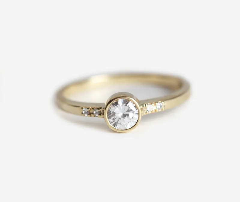 Uman Round Diamond Engagement Ring diamond round cut engagement ring