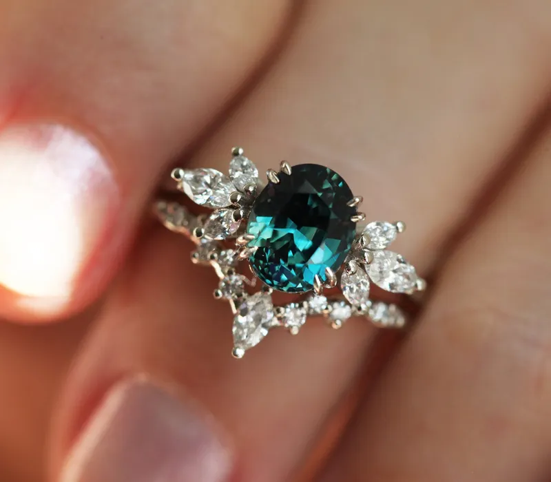 Vera Sapphire Diamond Engagement Ring Set view 2