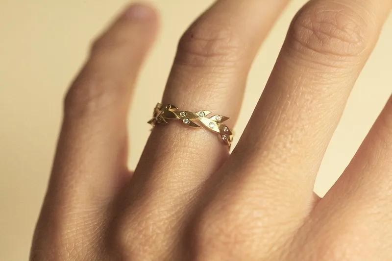 VINE WEDDING BAND, VINE WEDDING RING view 4