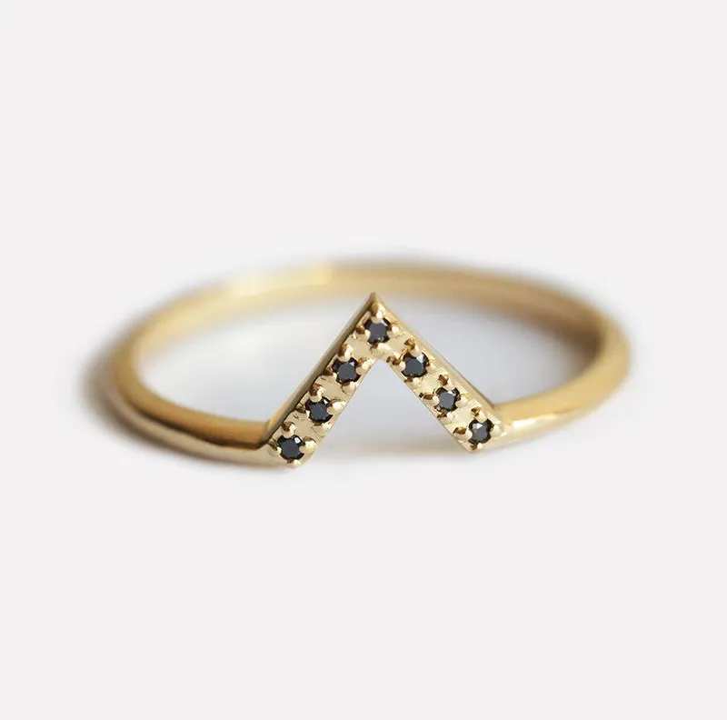 White Diamond Ring, V Diamond Band vy 9