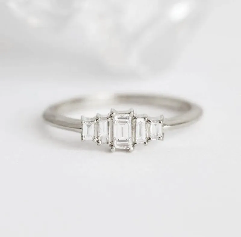Willa Diamond Ring vy 12