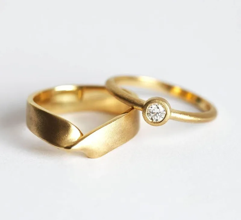 Yellow Gold Ring Set With Round Solitaire Diamond Ring view 2