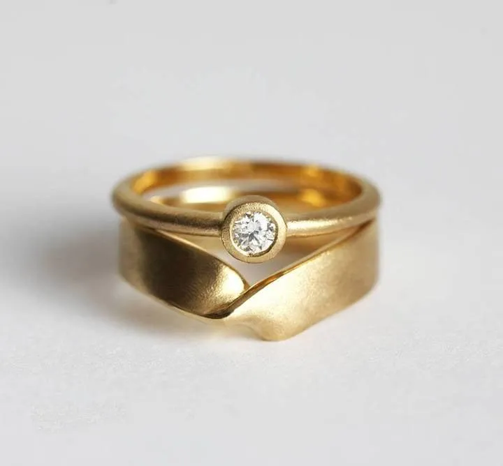 Yellow Gold Ring Set With Round Solitaire Diamond Ring view 3