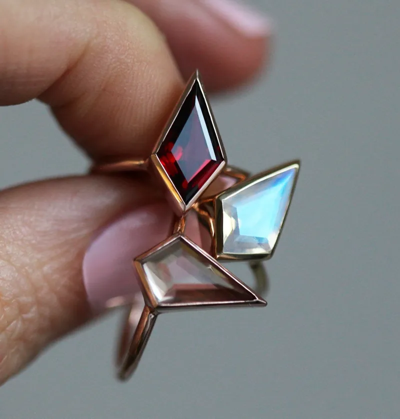 Zara Kite Garnet Ring vy 6