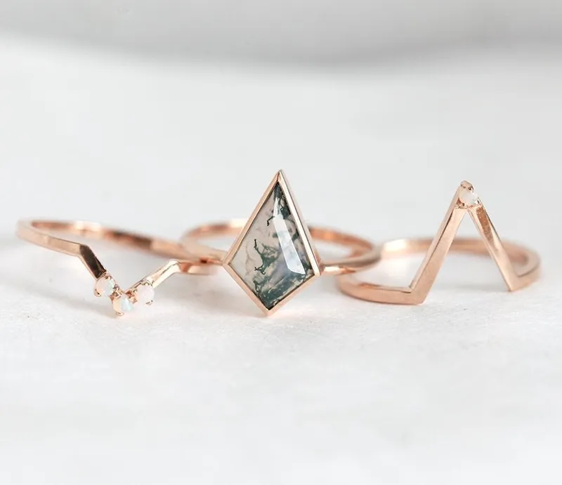 Zara Kite Moss Agate Ring vy 4