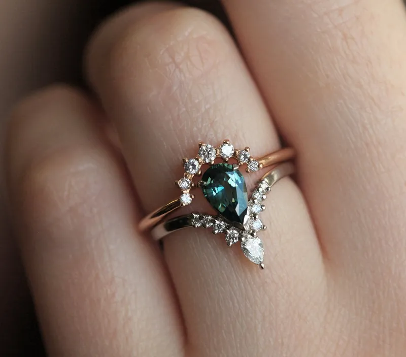 Zola Teal Sapphire Diamond Ring vy 2