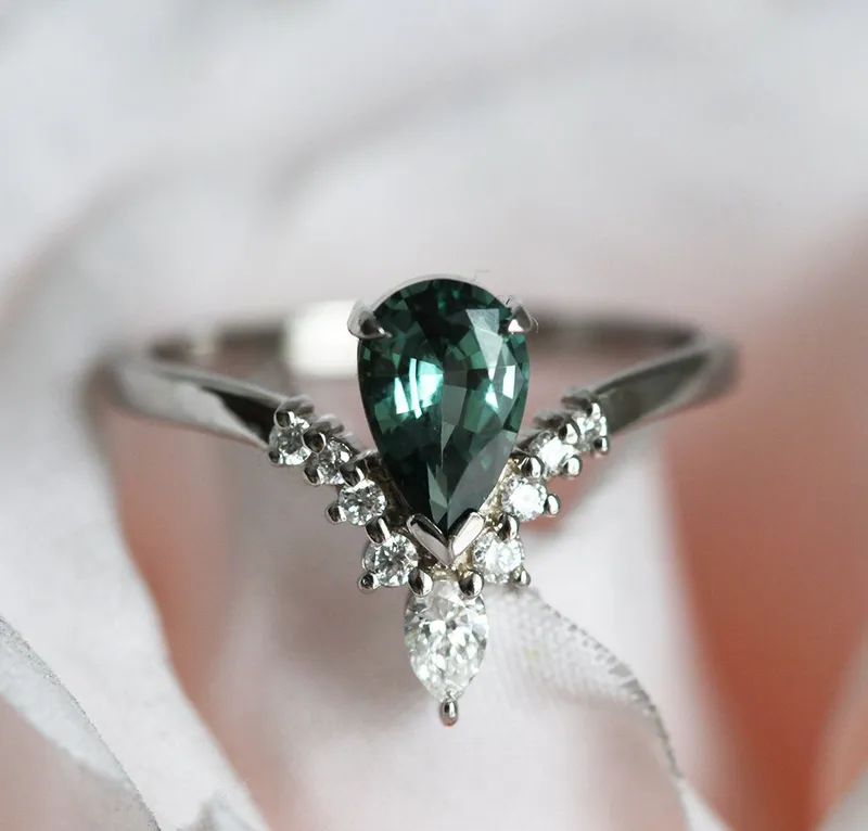 Zola Teal Sapphire Diamond Ring vy 4