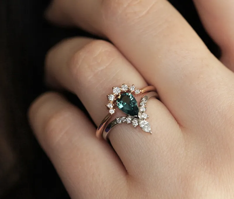 Zola Teal Sapphire Diamond Ring vy 7