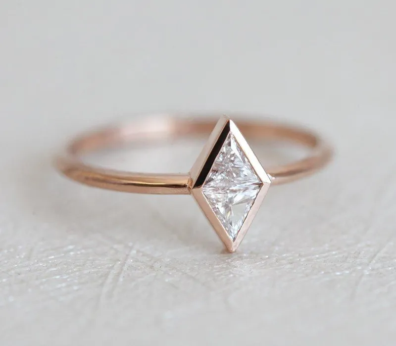 Zoya Diamond Ring vy 2