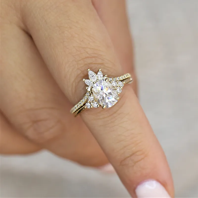 1.50ct Cambria 8x6mm 14kt Gold Moissanite Diamond Elongated Cushion Cluster Ring vy 5