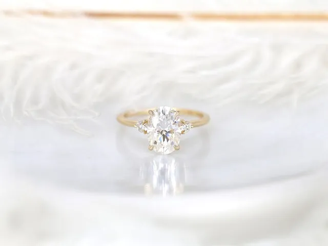 2.50ct Glenda 10x7mm 14kt Gold Moissanite Diamond Hidden Halo 3 Stone Engagement Ring vy 5