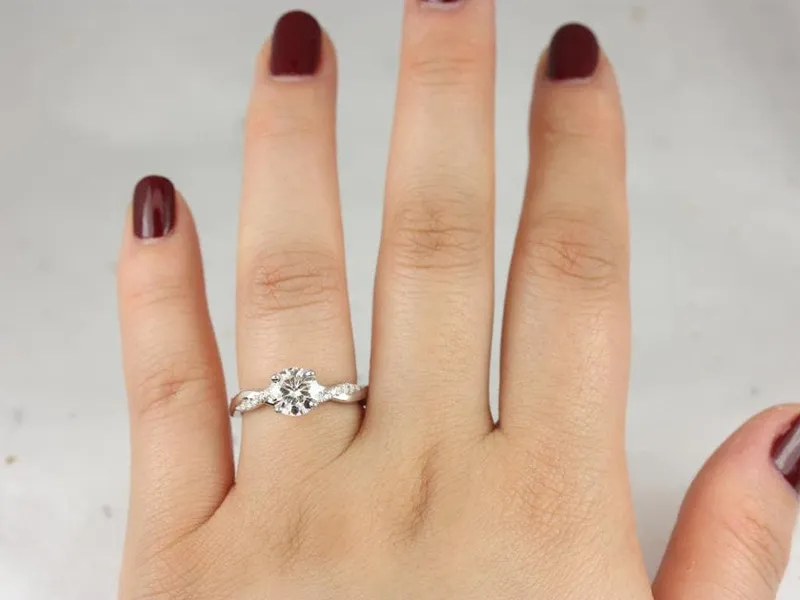 1.25ct Tyra 7mm 14kt Gold Moissanite Diamond Crossover Twist Round Engagement Ring vy 3