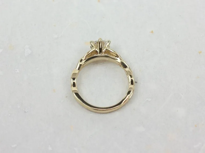 0.75ct 6 Prong Cassidy 6mm 14kt Gold Moissanite Celtic Knot Triquetra Round Solitaire Ring vy 2