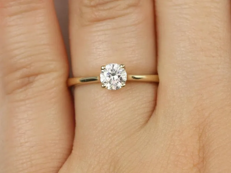 0.50ct Skinny Flora 5mm 14kt Gold Moissanite Round Solitaire Ring vy 4