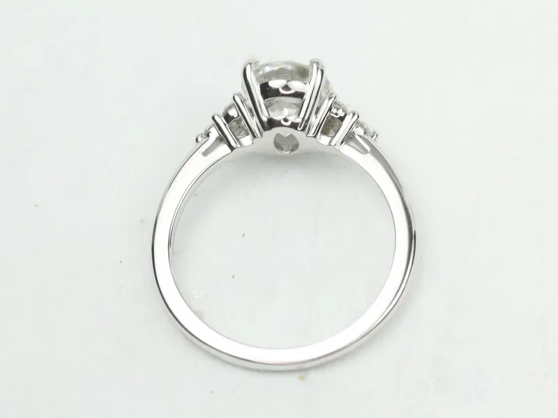 2ct Juniper 9x7mm 14kt Gold Moissanite Diamond Three Stone Oval Cluster Ring vy 2