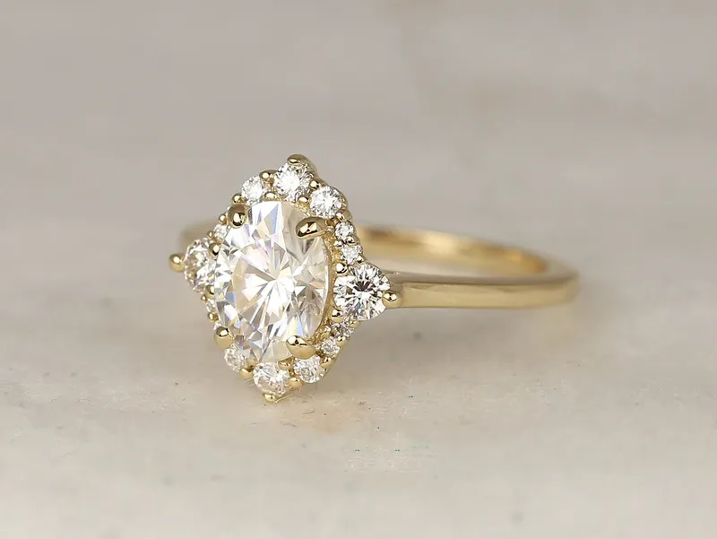 1.50cts Nola 8x6mm 14kt Gold Moissanite Diamonds 3 Stone Oval Halo Ring view 4