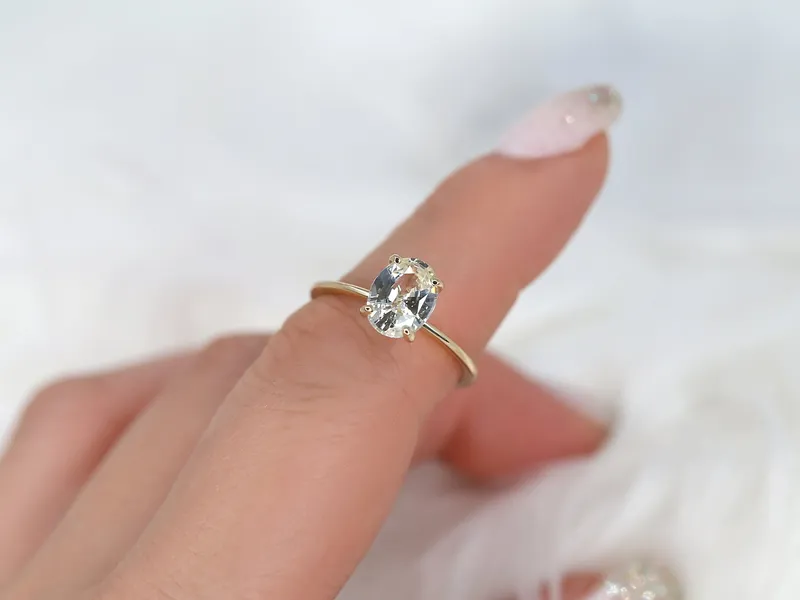 1.77ct Ready to Ship Layla 14kt Gold Butter Champagne Sapphire Minimalist Oval Solitaire Ring vy 2