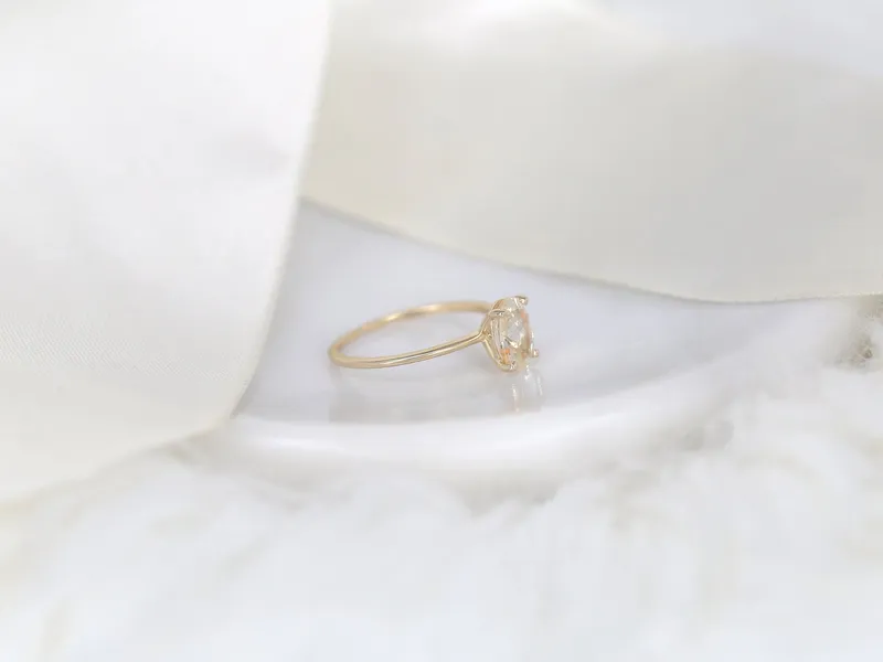 1.63ct Ready to Ship Layla 14kt Gold Cosmic Galaxy Sapphire Oval Solitaire Ring vy 3