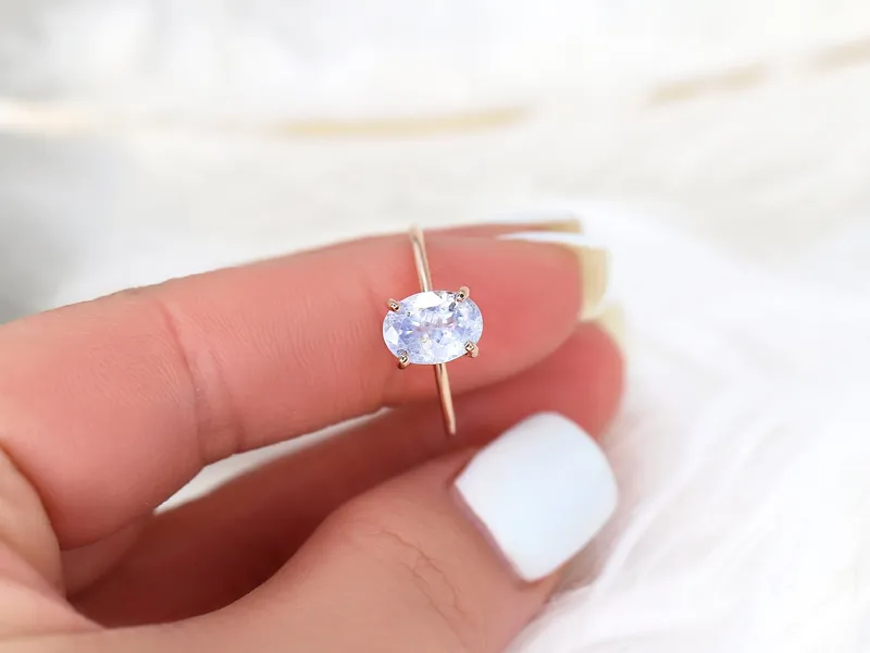 1.94ct Ready to Ship Layla 14kt Rose Gold Cornflower Galaxy Sapphire Minimalist Oval Solitaire Engagement Ring view 4