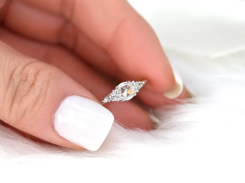 Malia 5mm 14kt Gold Rose Cut Moissanite Diamonds Dainty Cluster Ring vy 2