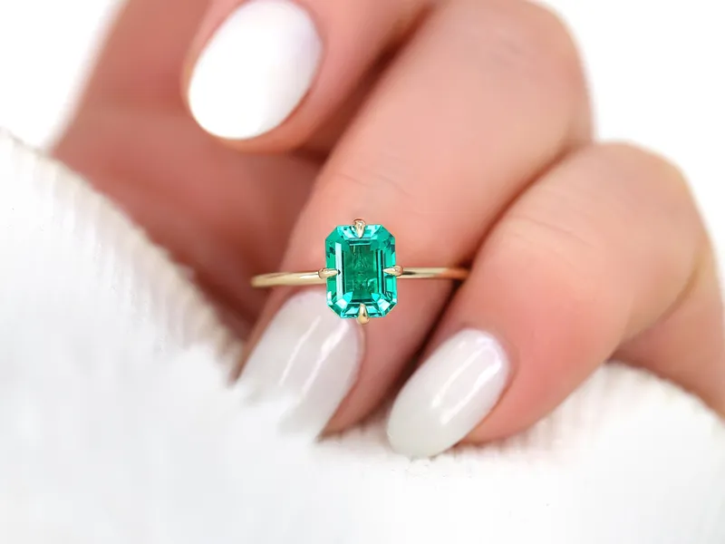 Ruth 8x6mm 14kt Gold Green Emerald Talon Prong Emerald Cut Solitaire Ring view 3