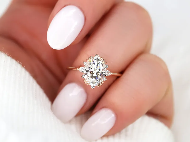 2.50ct Elsa 10x7mm 14kt Moissanite Diamonds Cluster Ring vy 4