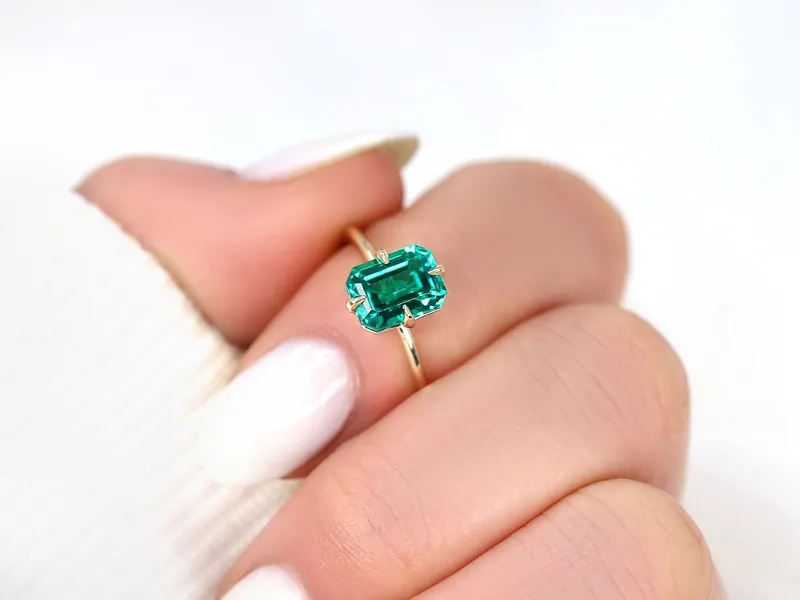 Ruth 8x6mm 14kt Gold Green Emerald Talon Prong Emerald Cut Solitaire Ring view 2
