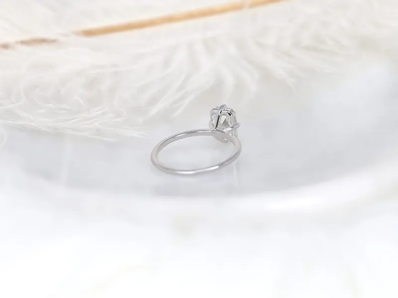 1.75cts Rita 8x6mm 14kt Gold Moissanite Kite Set Radiant Solitaire Ring vy 8