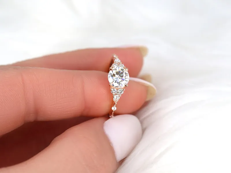 1ct Anastasia 6.5mm 14kt Gold Moissanite Diamond Round Cluster Ring vy 3