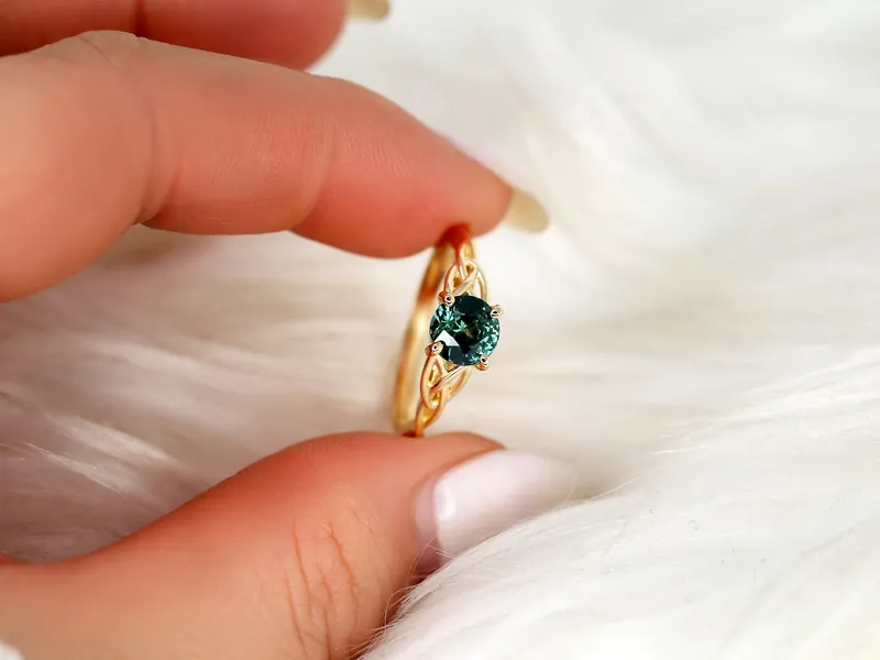1.42ct Petite Cassidy 14kt Teal Sapphire Celtic Knot Round Solitaire Ring view 4