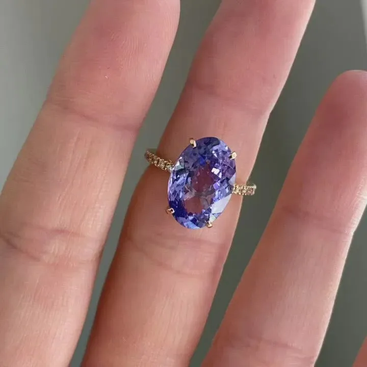 BIRDIE OVAL TANZANITE RING view 11