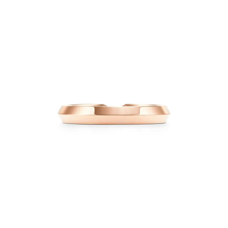 The Tiffany® Setting Nesting Narrow Band Ring vy 4