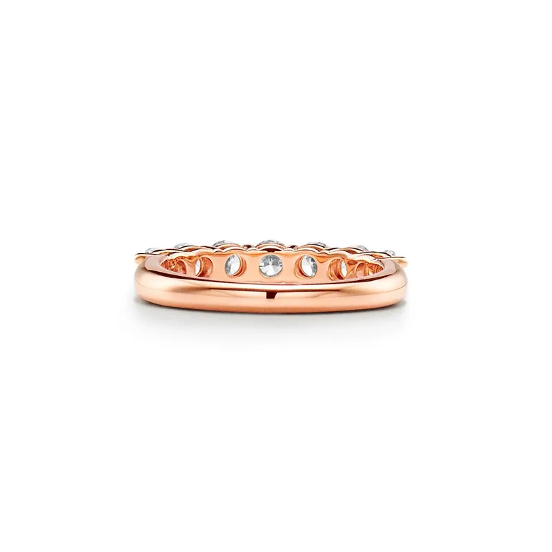Tiffany Forever Band Ring in Rose Gold with a Half-circle of Diamonds, 3.5 mm vy 4