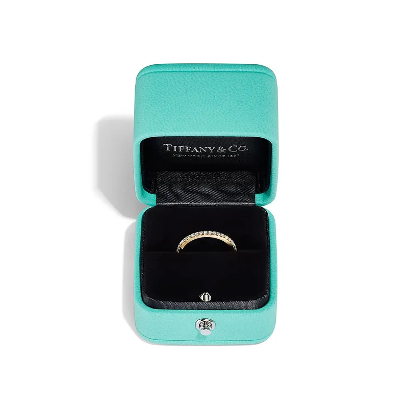 Tiffany Soleste® Half Eternity Ring in Yellow Gold with Diamonds view 6