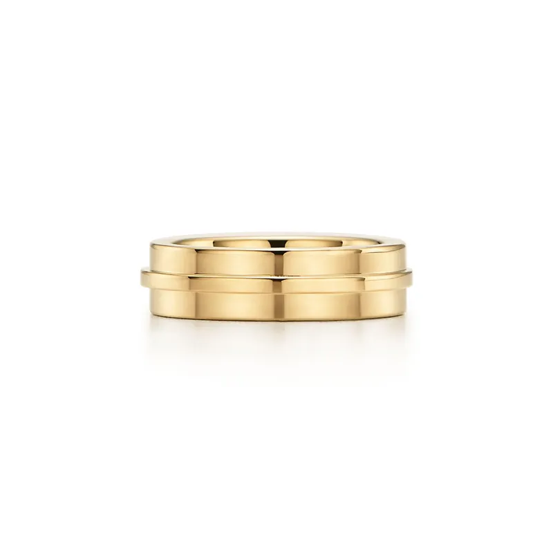Tiffany T Wide Ring in 18k Gold view 6