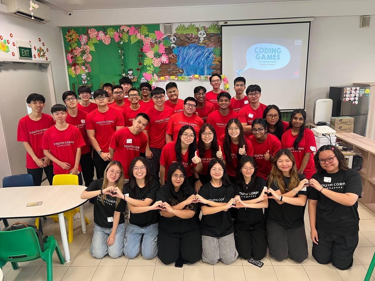 Volunteer at Primary school teach kids coding