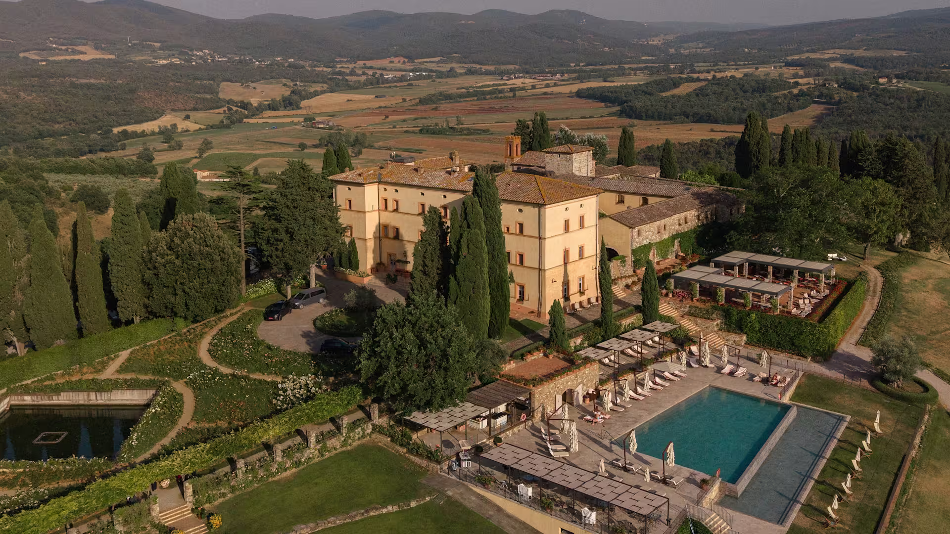 Castello di Casole Wedding Guide (2027): Pricing, Capacity & Everything to Know