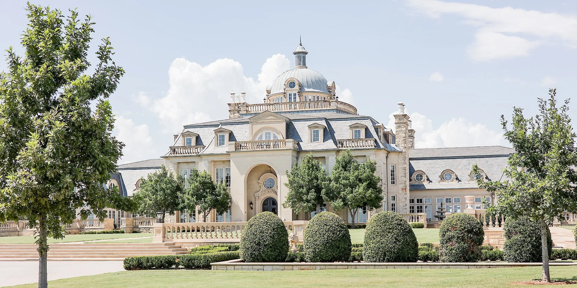 The Olana Wedding Cost (2027): Prices & Capacity