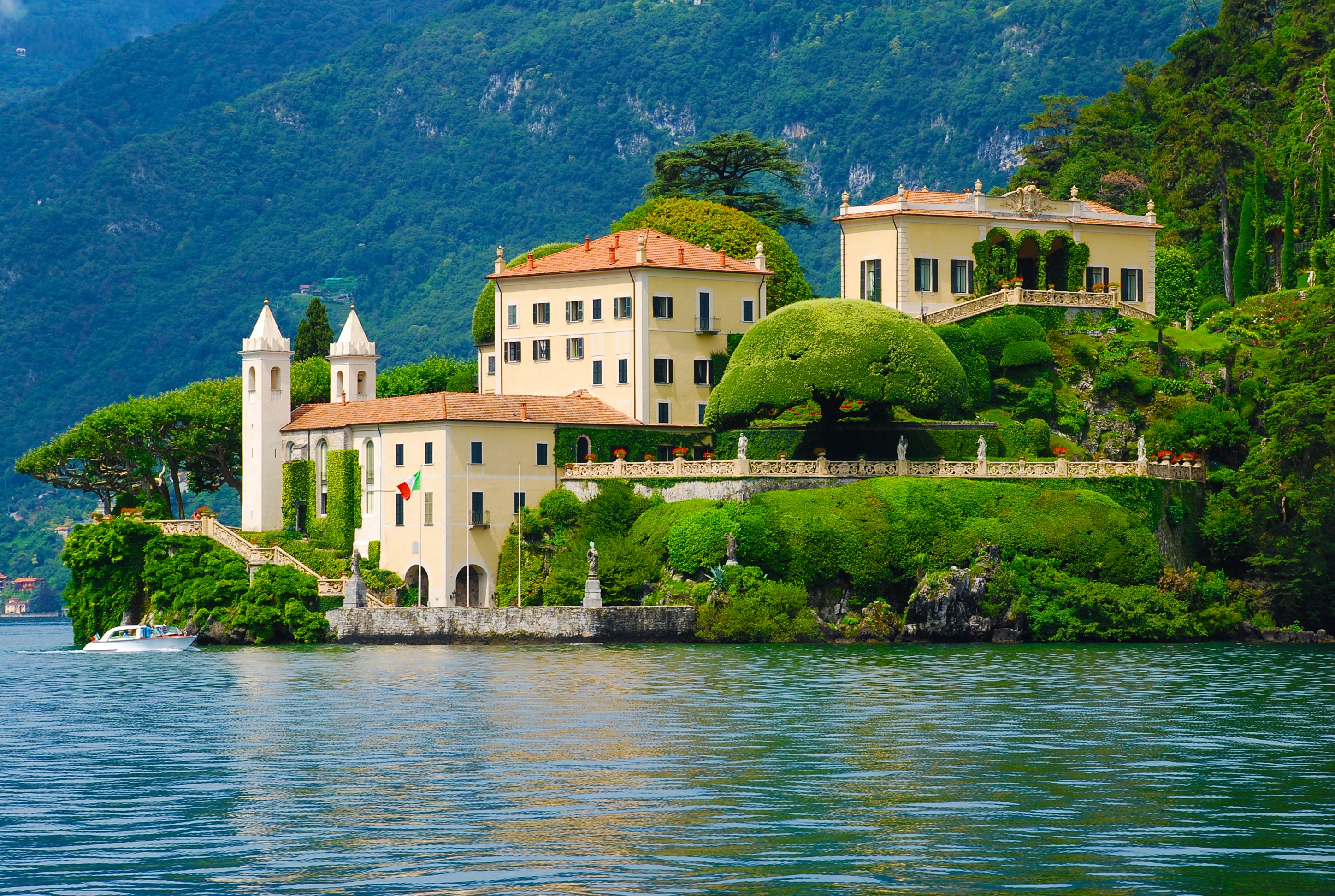 Villa del Balbianello Wedding Guide (2027): Pricing, Capacity & Everything to Know