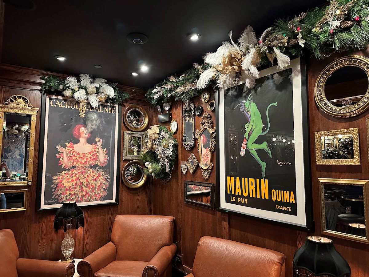 Marty's Martini Bar