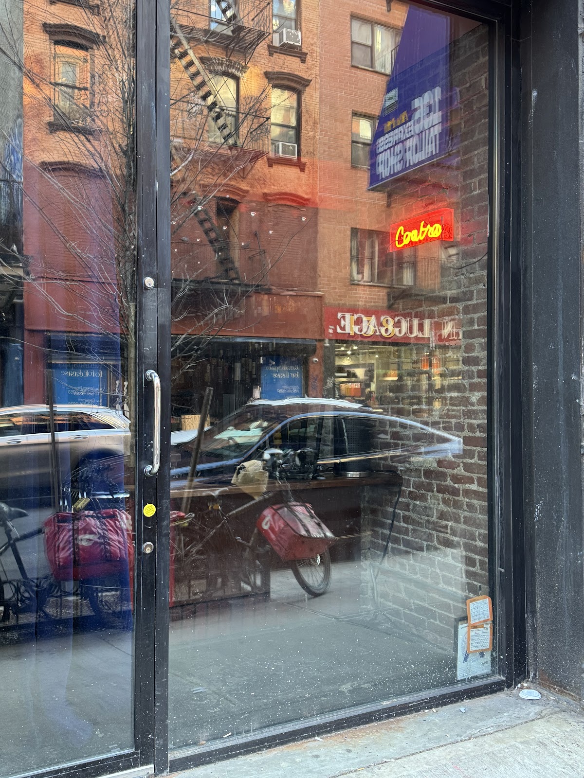 Bar Contra