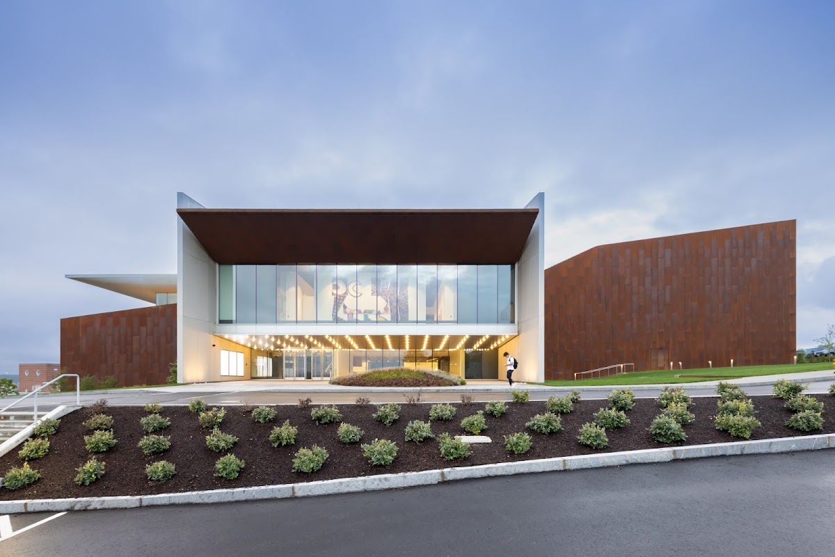 Prior Performing Arts Center, College of the Holy Cross