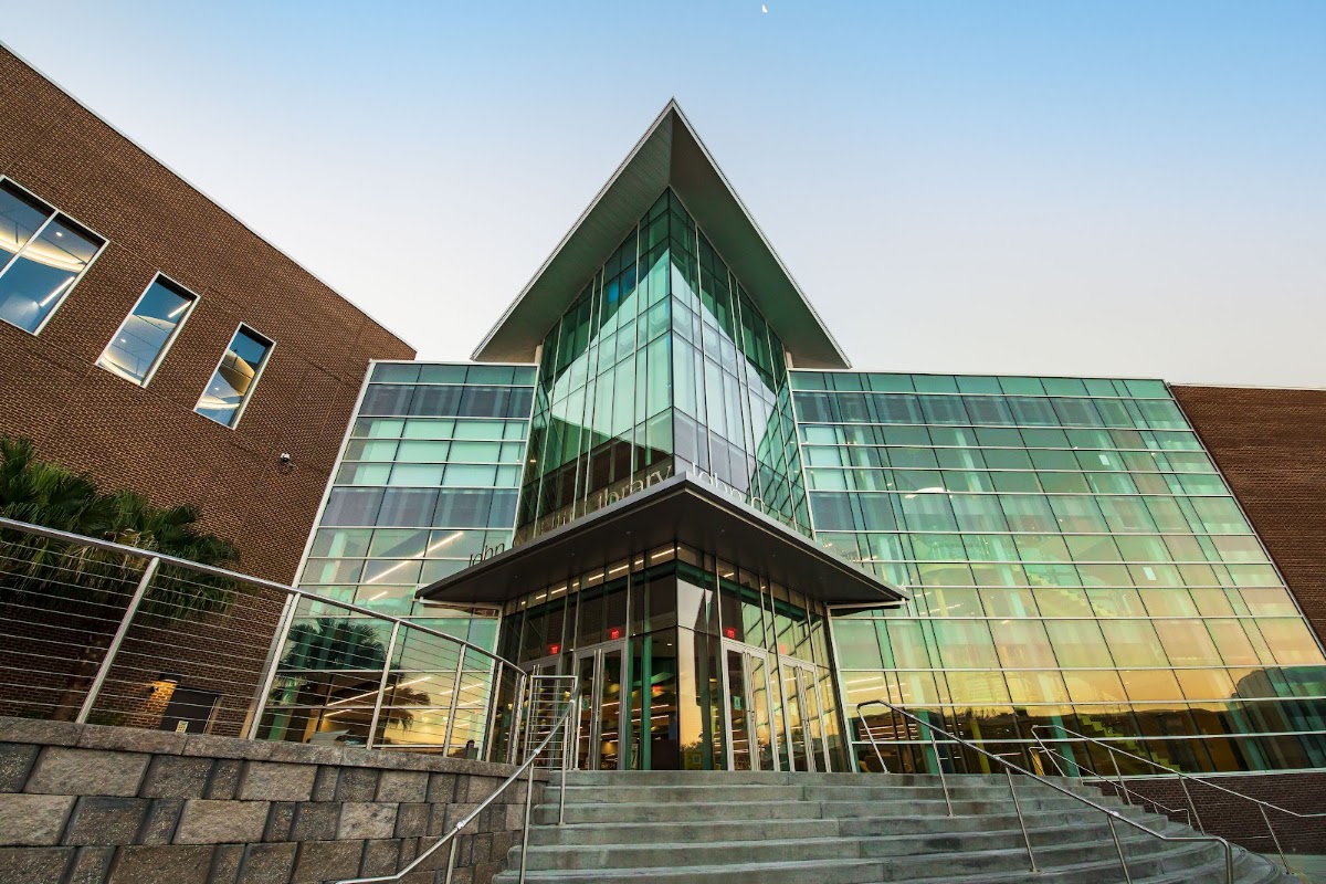 UCF John C. Hitt Library