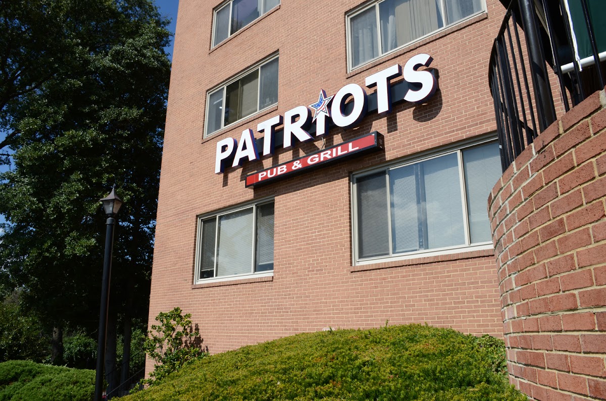 Patriot's Pub & Grill
