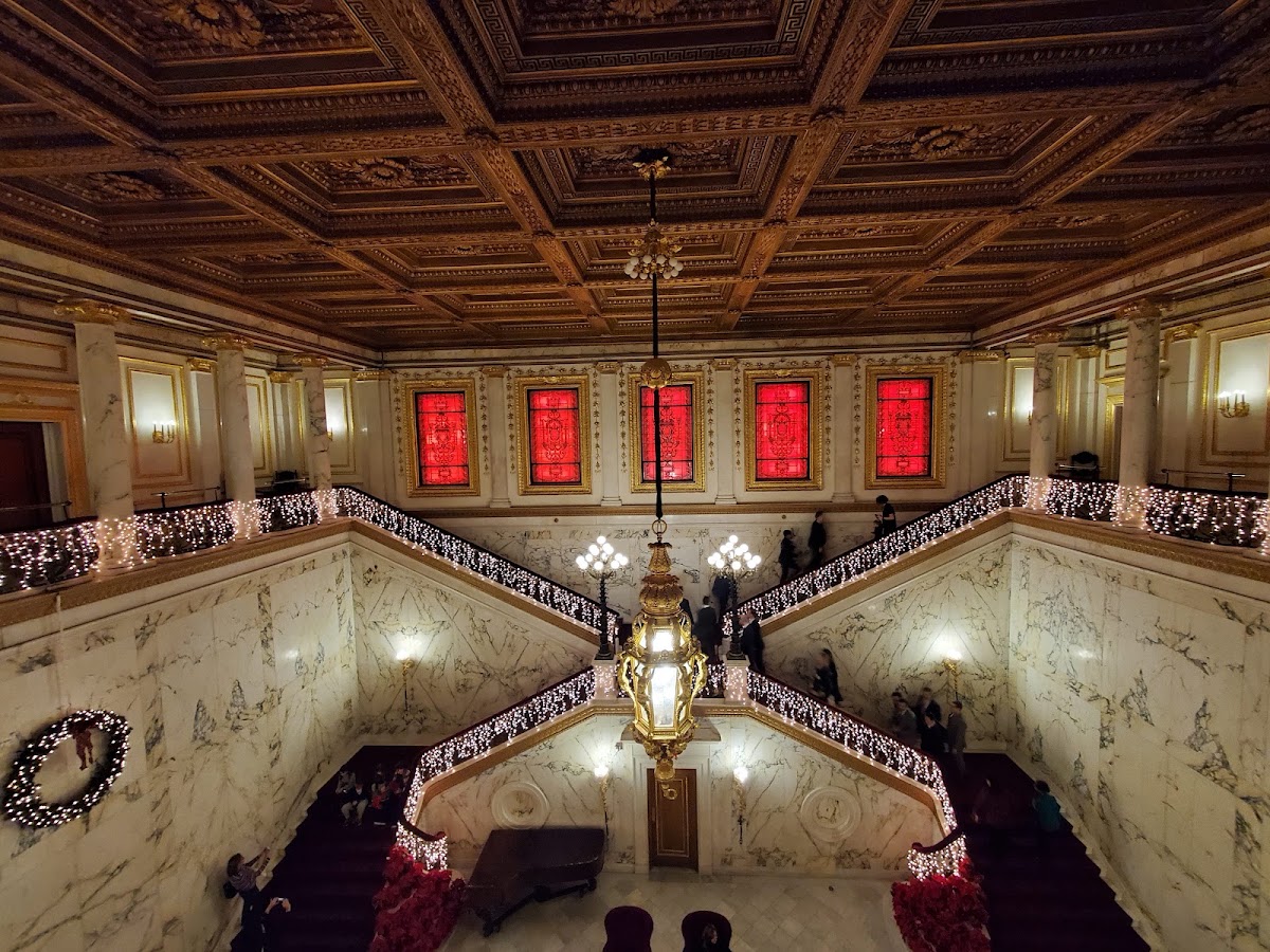 Metropolitan Club