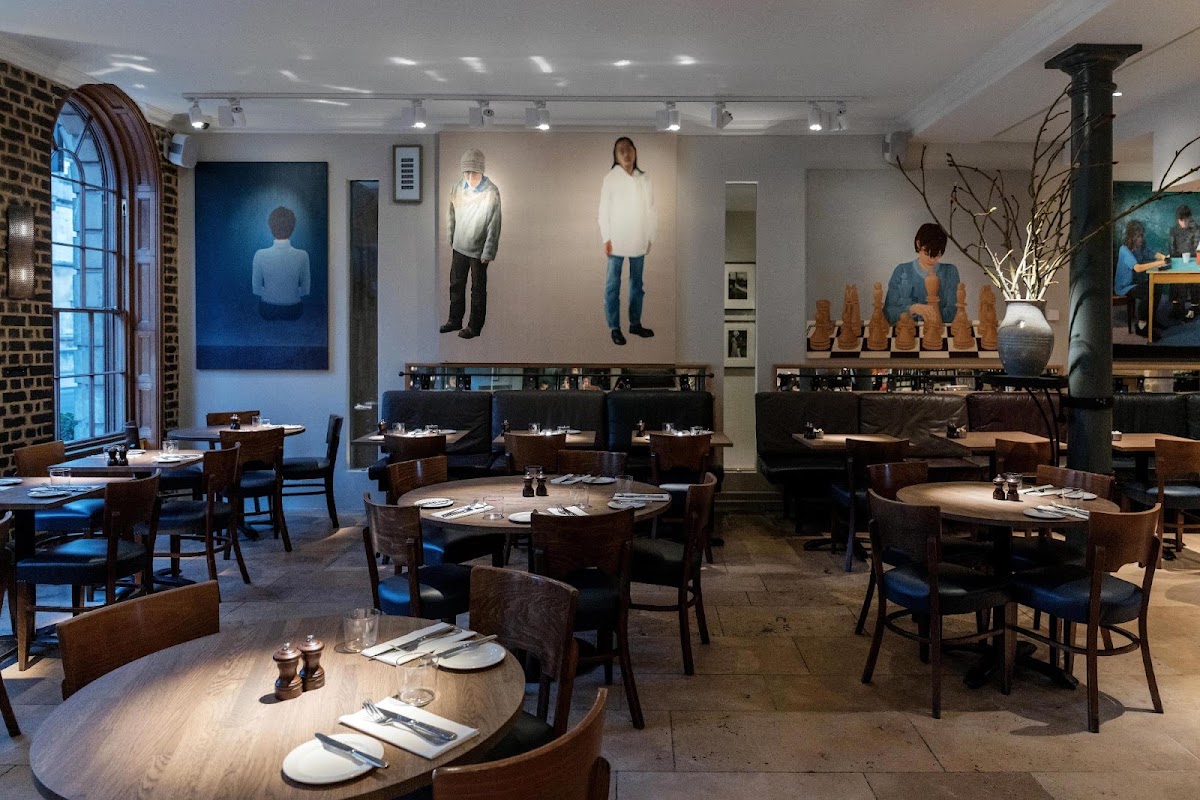 Quod Restaurant & Bar