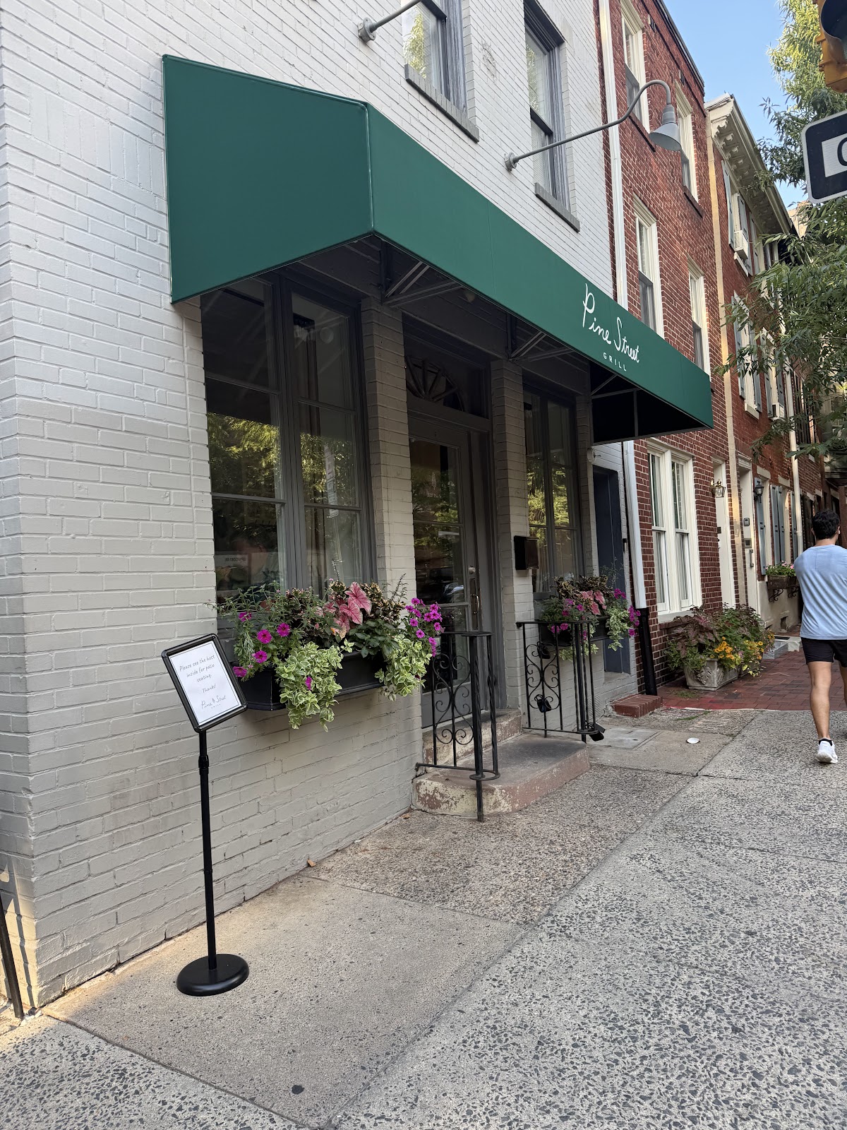 Pine Street Grill
